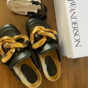 JW Anderson Shoes Chain Loafer in Black